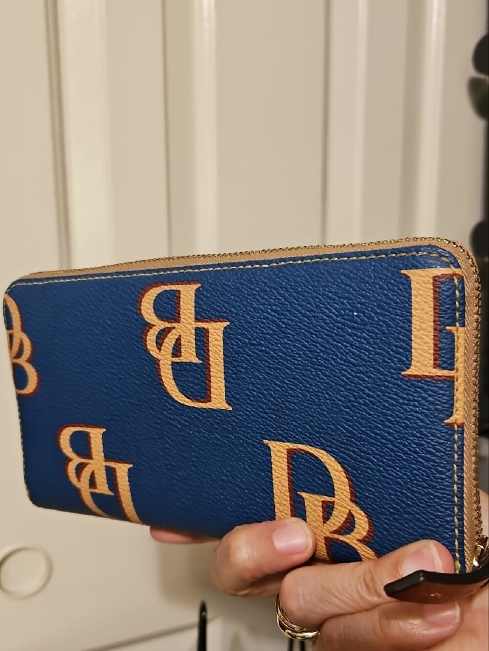 Dooney & Bourke EUC Blue Zip Around Wallet Monogram DB Logo - Picture 2 of 13
